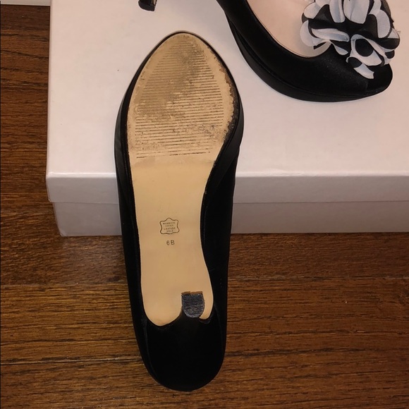 Caparros Heels - Picture 9 of 12